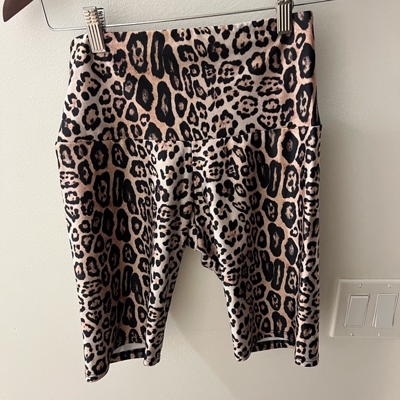 Free people movement leopard biker shorts - Picture 1 of 5